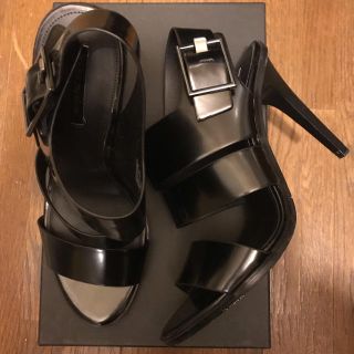 ザラ(ZARA)のZARA サンダル(サンダル)