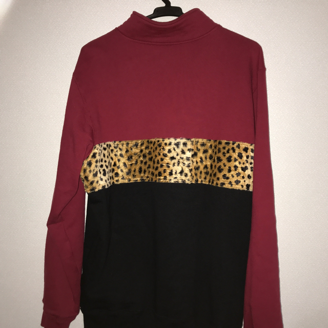 Supreme(シュプリーム)のsupreme Leopard Panel HalfZip Sweatshirt メンズのトップス(スウェット)の商品写真