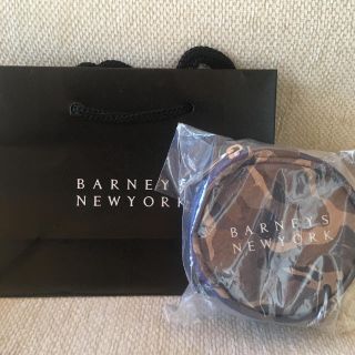 バーニーズニューヨーク(BARNEYS NEW YORK)の☆ ☆BARNEYS NEWYORK バレンタインポーチ・チョコレート☆☆(ポーチ)