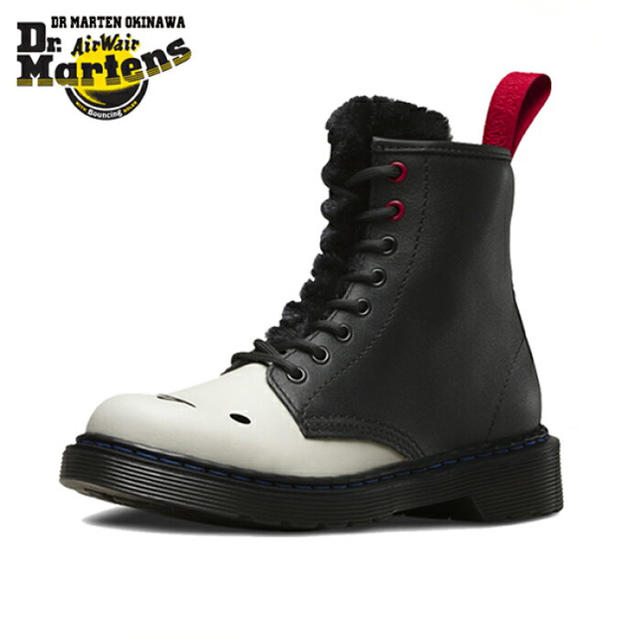 Dr.Martens(ドクターマーチン)の新品未使用【ドクターマーチン×アドベンチャータイム】 コラボブーツ キッズ/ベビー/マタニティのキッズ靴/シューズ(15cm~)(ブーツ)の商品写真