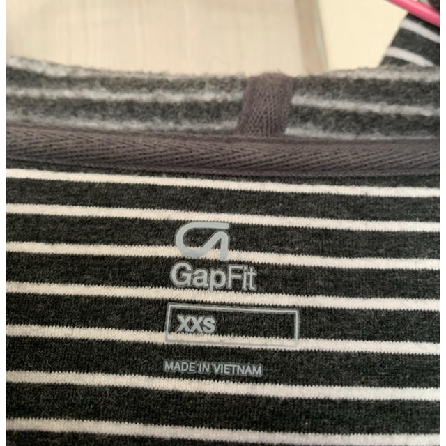 GAP(ギャップ)のパーカー レディースのトップス(パーカー)の商品写真