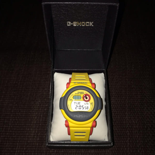 G-SHOCK(ジーショック)のG-SHOCK イエロージェイソン 復刻版 メンズの時計(腕時計(デジタル))の商品写真