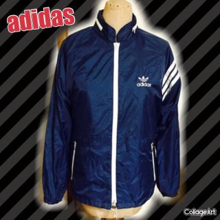 アディダス(adidas)のadidasジャンパー(ブルゾン)