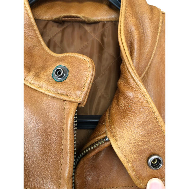 UNIQLO(ユニクロ)のメンズ 牛革 レザージャケット メンズのジャケット/アウター(レザージャケット)の商品写真