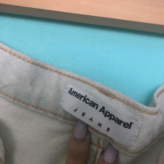 American Apparel(アメリカンアパレル)のハイウエスト ショートパンツ デニム アメリカンアパレル   レディースのパンツ(ショートパンツ)の商品写真