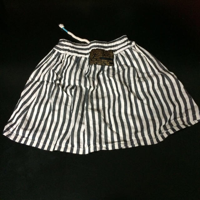 JUNK STORE(ジャンクストアー)のJUNKSTORE ストライプスカート キッズ/ベビー/マタニティのキッズ服女の子用(90cm~)(その他)の商品写真