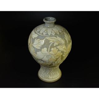 中国　磁州窯　白釉　剔花卉文　梅瓶　C　R576(陶芸)
