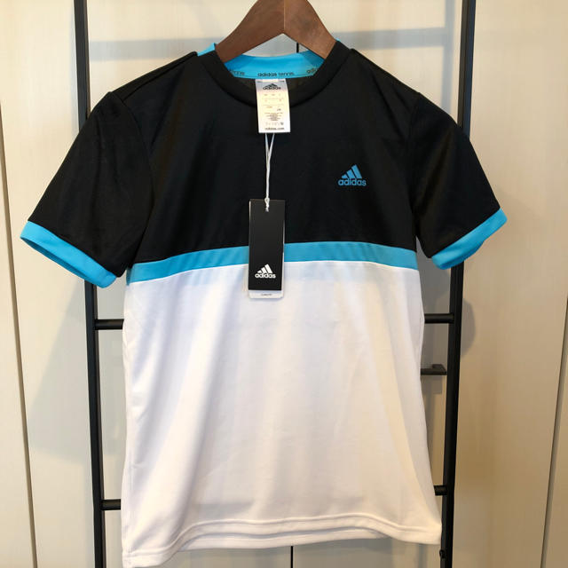 adidas(アディダス)の【新品】アディダス kidsテニスウェア150 スポーツ/アウトドアのテニス(ウェア)の商品写真