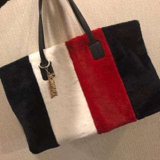 トミーヒルフィガー(TOMMY HILFIGER)のTOMMY HILFIGER ファートートバッグ(トートバッグ)