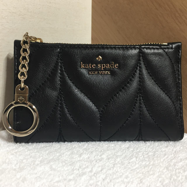 kate spade new york(ケイトスペードニューヨーク)のkate spade ケイトスペード キルティングレザー ミニ財布 コインケース レディースのファッション小物(コインケース)の商品写真