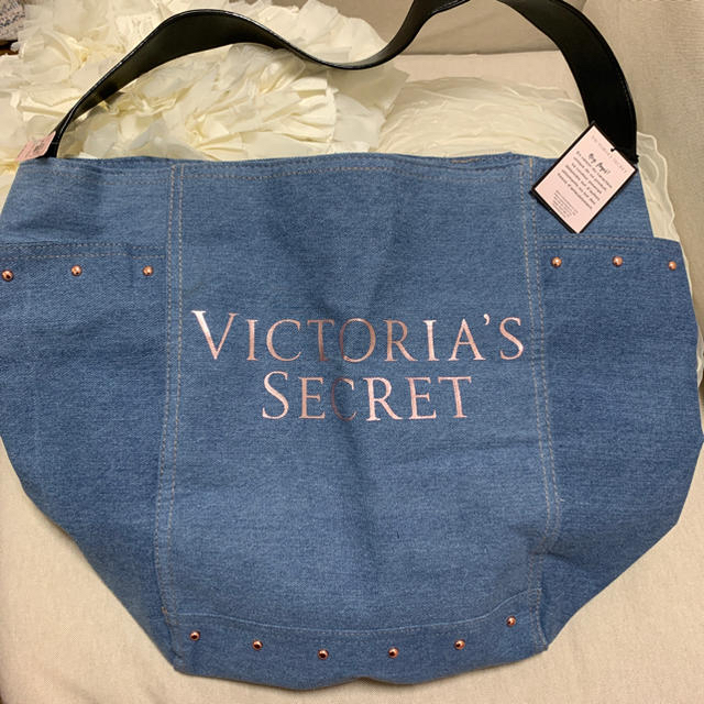 Victoria's Secret(ヴィクトリアズシークレット)の【新品・未使用】Victoria's Secret トートバッグ レディースのバッグ(トートバッグ)の商品写真