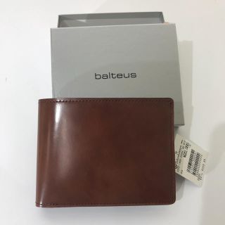 財布 balteus(折り財布)