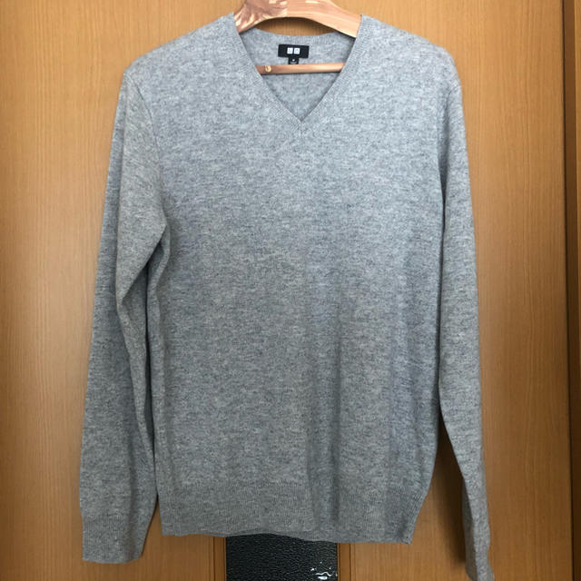 UNIQLO(ユニクロ)の新品ユニクロ カシミヤVネックセーター メンズのトップス(ニット/セーター)の商品写真