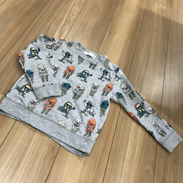 Stella McCartney(ステラマッカートニー)のステラ  キッズ    ５歳サイズ キッズ/ベビー/マタニティのキッズ服男の子用(90cm~)(Tシャツ/カットソー)の商品写真