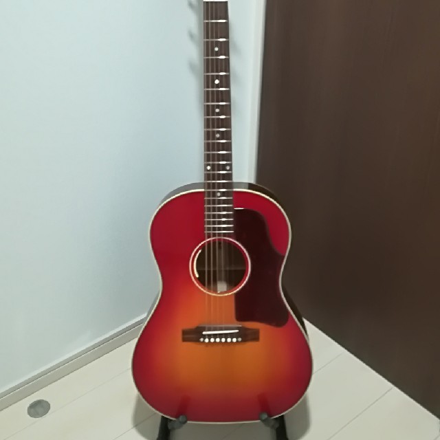 Gibson(ギブソン)のお買い得！Gibson 1960s 2017 CS　新品同様 楽器のギター(アコースティックギター)の商品写真