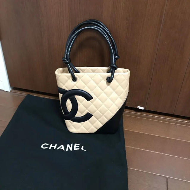 CHANEL - 美品  シャネルバッグ