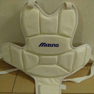 ミズノ(MIZUNO)の空手防具MIZUNO（Mサイズ）未使用(相撲/武道)