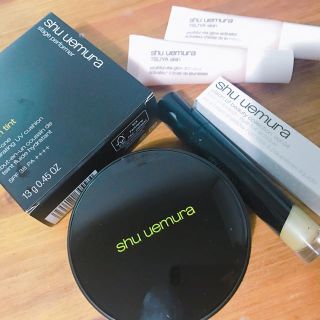 シュウウエムラ(shu uemura)のshuuemura ステージパフォーマーフレッシュティントセット9000円相当 (ファンデーション)