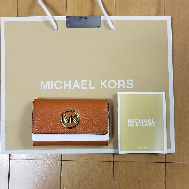 Michael Kors(マイケルコース)の最終値下げ！早い者勝ち！【新品未使用】MICHAEL KORSキーケース レディースのファッション小物(キーケース)の商品写真