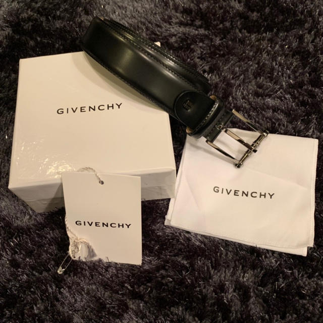 値下げしました GIVENCHY ジバンシー ベルト 美品