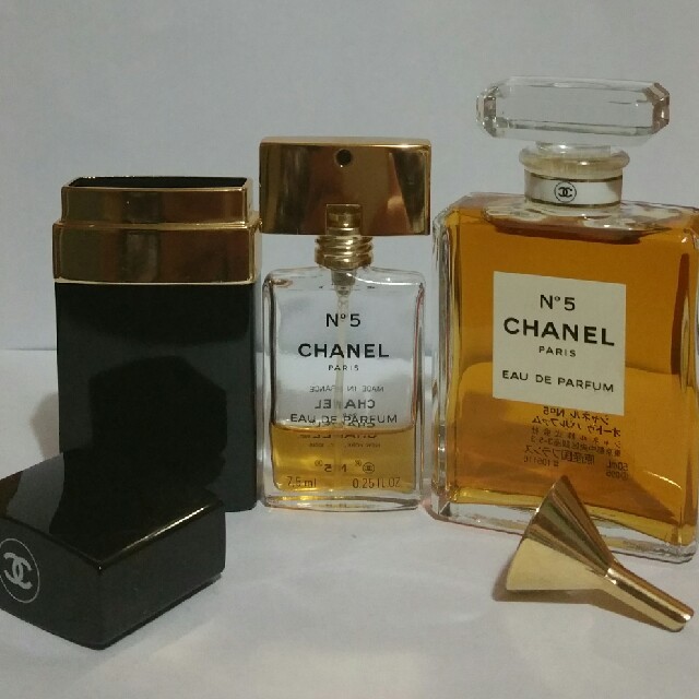 CHANEL(シャネル)のCHANEL N°5 EAU DE PARFUM シャネル オードゥ パルファム コスメ/美容の香水(香水(女性用))の商品写真