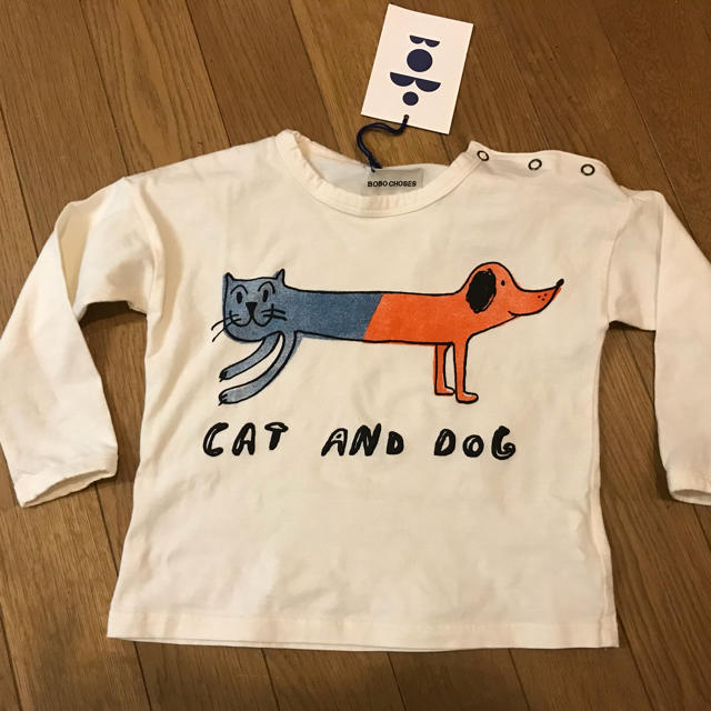 bobo chose(ボボチョース)のBOBO CHOSES cat and dog ロンT キッズ/ベビー/マタニティのキッズ服女の子用(90cm~)(Tシャツ/カットソー)の商品写真