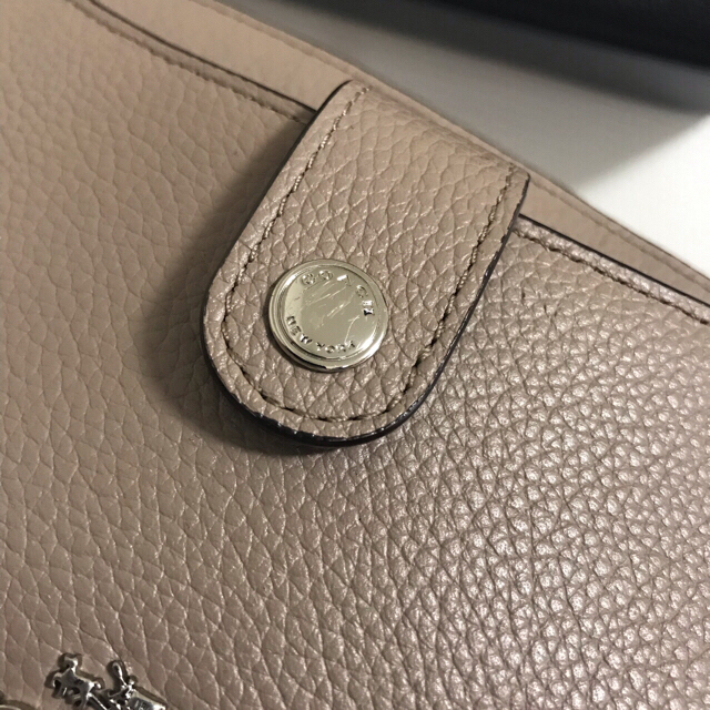 COACH(コーチ)のCOACH ウォレットショルダー レディースのバッグ(ショルダーバッグ)の商品写真