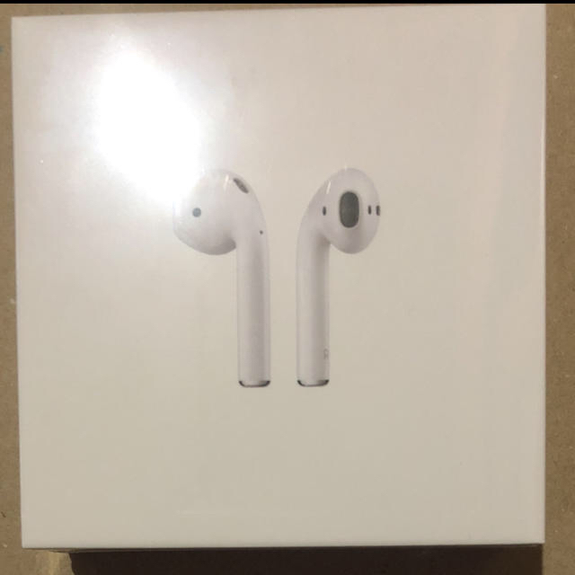 ヘッドフォン/イヤフォンAirPods 新品未使用 未開封