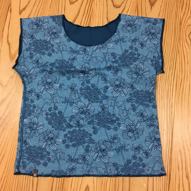 CHACOTT(チャコット)のピクニック様専用 チャコットリバーシブルTシャツ レディースのトップス(Tシャツ(半袖/袖なし))の商品写真