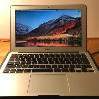 アップル(Apple)のMacBookAir 11 Late2010 1.6GHz/4GB/128GB(ノートPC)