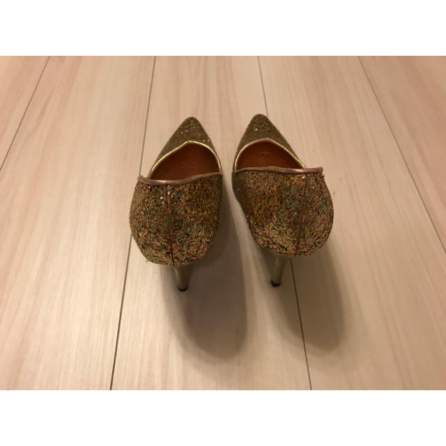 ❤️②⑥ ギラギラ グリッター パンプス❤️ レディースの靴/シューズ(ハイヒール/パンプス)の商品写真