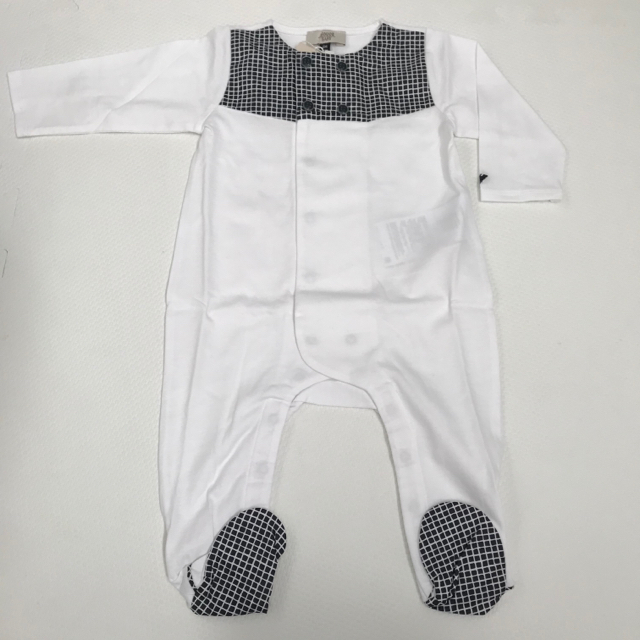 ARMANI JUNIOR(アルマーニ ジュニア)の【HENRY様専用】アルマーニセットアップ&ロンパース キッズ/ベビー/マタニティのベビー服(~85cm)(ロンパース)の商品写真