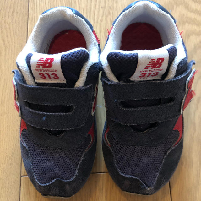 New Balance(ニューバランス)の⭐️専用⭐️ニューバランス スニーカー 15cm キッズ/ベビー/マタニティのキッズ靴/シューズ(15cm~)(スニーカー)の商品写真