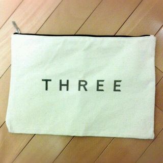 スリー(THREE)のTHREE 非売品ポーチ 新品(ポーチ)