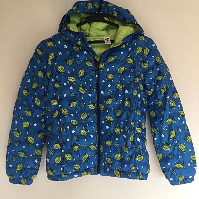 UNIQLO(ユニクロ)の子供用ジャンバー 140cm キッズ/ベビー/マタニティのキッズ服男の子用(90cm~)(ジャケット/上着)の商品写真