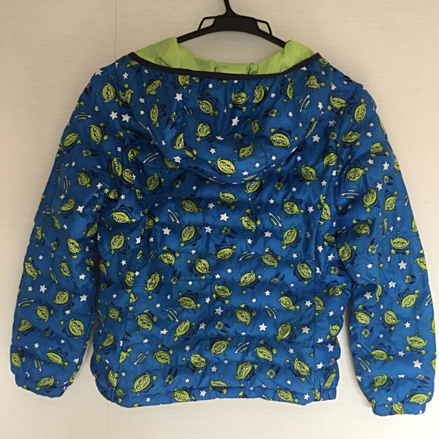 UNIQLO(ユニクロ)の子供用ジャンバー 140cm キッズ/ベビー/マタニティのキッズ服男の子用(90cm~)(ジャケット/上着)の商品写真