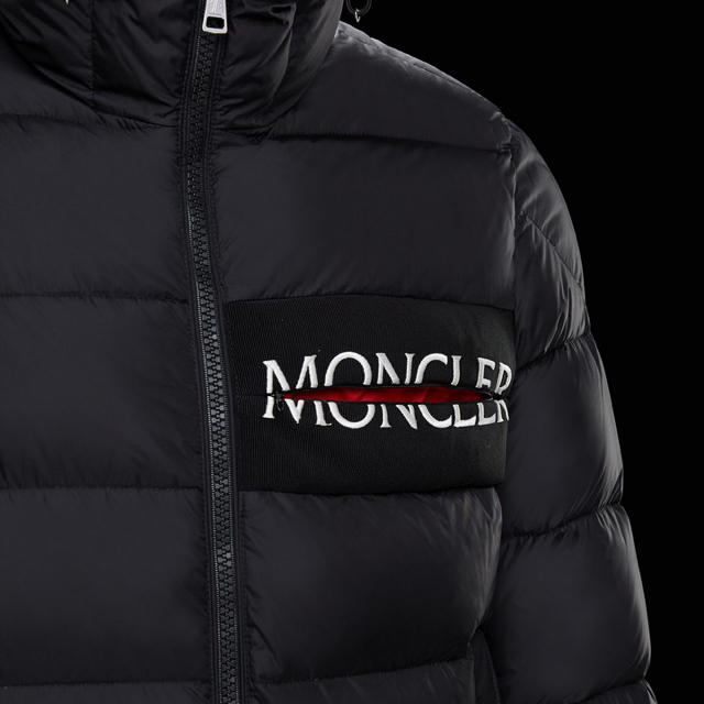 moncler aiton black