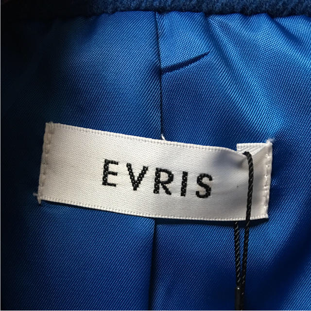 EVRIS(エヴリス)のonce様 専用 EVRIS チェスターコート レディースのジャケット/アウター(チェスターコート)の商品写真