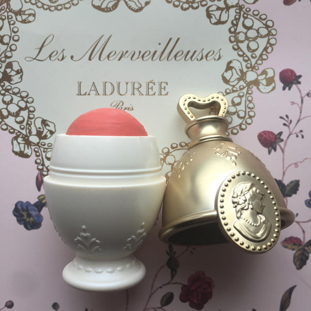 LADUREE(ラデュレ)のラデュレ チーク セット コスメ/美容のキット/セット(コフレ/メイクアップセット)の商品写真