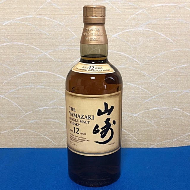 サントリー 山崎１２年 ７００ml