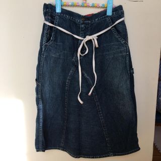 デニムダンガリー(DENIM DUNGAREE)のDENIM&DUNGAREE 巻きスカート風デニムスカート(ひざ丈スカート)