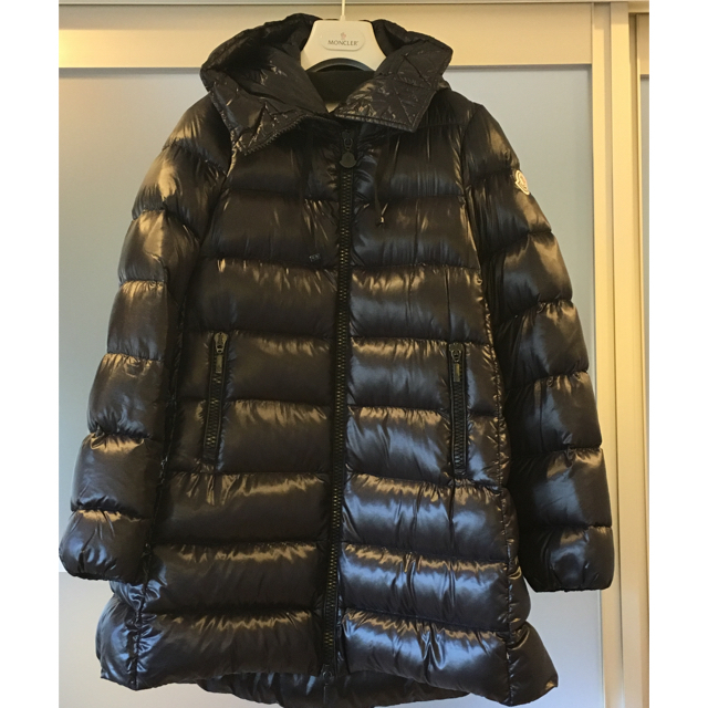 MONCLER(モンクレール)の☆星☆様専用 モンクレール SUYEN ブラック サイズ0 レディースのジャケット/アウター(ダウンコート)の商品写真