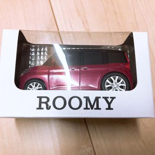 トヨタ ルーミー ミニカー(ミニカー)