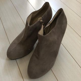 ショートブーツ 美品 スゥエード ベージュ(ブーティ)