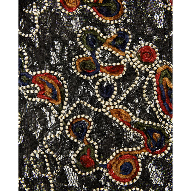 ZARA(ザラ)のZARA 刺繍 レース 花柄 トップス レディースのトップス(シャツ/ブラウス(半袖/袖なし))の商品写真
