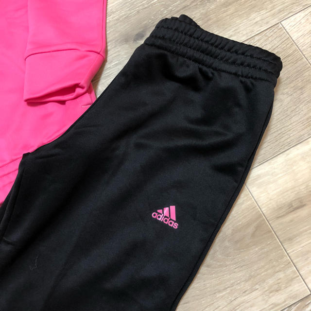 adidas(アディダス)の160 アディダス キッズ ジャージ セットアップ 女の子 子供 キッズ/ベビー/マタニティのキッズ服女の子用(90cm~)(その他)の商品写真