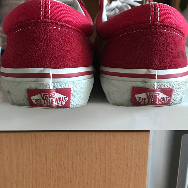 VANS(ヴァンズ)のVANS OLD SKOOL 赤 スニーカー レディースの靴/シューズ(スニーカー)の商品写真