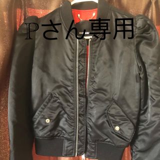 DIESEL(オレンジ/橙色系)のフリマアイテム一覧 DIESEL(オレンジ/橙色系)のフリマアイテム一覧