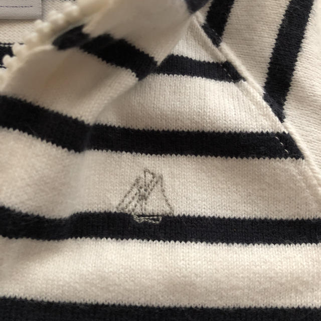 PETIT BATEAU(プチバトー)のプチバトー パーカー 18m キッズ/ベビー/マタニティのベビー服(~85cm)(カーディガン/ボレロ)の商品写真