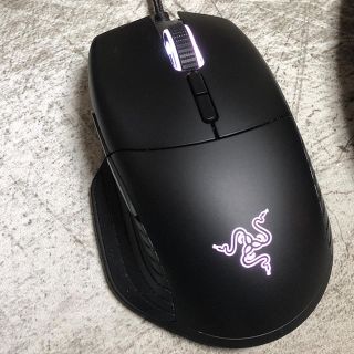 レイザー(LAZER)のrazer basilisk ゲーミングマウス(PC周辺機器)